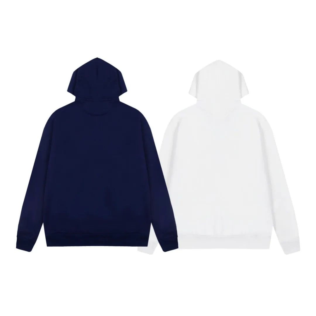 P280 White background picture [Hot new product] Style number: 25119# Color: Navy blue/off-white Size: S to XL - Ralph Lauren/Ralph Lauren 2025FW new autumn and winter Big Pony 20th anniversary badge embroidered open-chest deconstructed hooded fleece sweatshirt - 100% restoration 380g 100% pure cotton heavy-grain cloud velvet ✅ - Deconstruction restoration Correct version Three-layer hidden partial tube placket ✅ - Reactive fixed-dye D65 raw cotton double herringbone belt with wide and narrow divisions ✅ - Rejection of overlays, single-color single version, precision embroidery ✅ - RL/25 autumn and winter new product 20 commemorative badge embroidered mascot sweatshirt, deconstructed half-open chest, different from the regular classic version, high-end and outstanding, built-in contrasting reactive dyed D65 raw cotton double herringbone belt, cloud-like heavy fleece bottom with autumn and winter attributes, really comfortable, cloud-like comfort, loose fit Available in two colors, can be made as a couple model, highly recommended